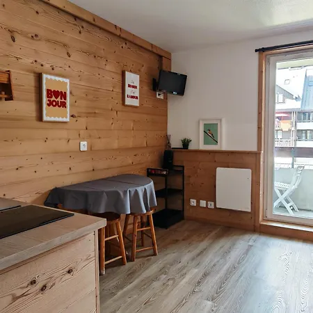 Ella Au Coeur Du Village Apartamento *